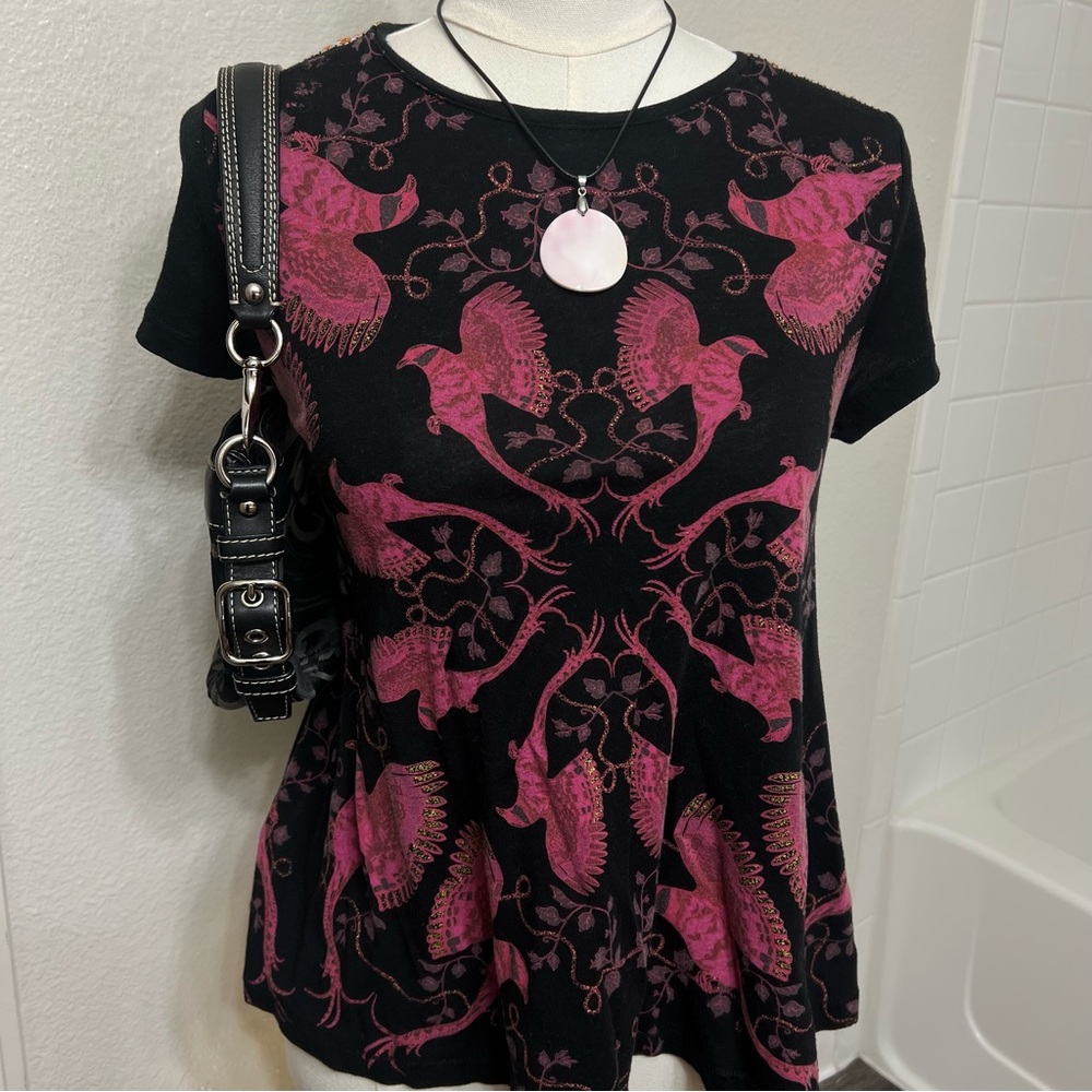 Custo Barcelona vintage pink black birds short sleeve tshirt top tee pattern